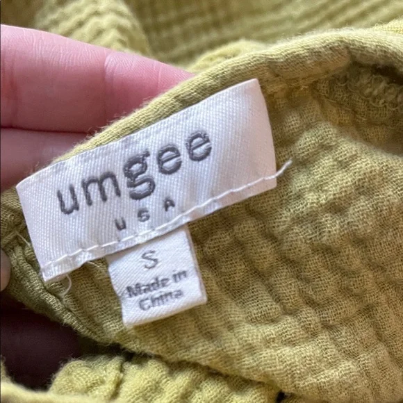 Umgee Chartreuse Ruffle Blouse | Size Small Cottagecore - Picture 3 of 3